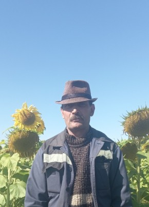 Andrey, 51, Russia, Kuytun