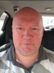 Viktor, 44, Moscow