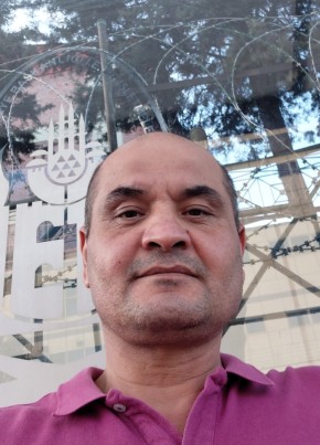 Давлат из İstanbul 48 лет