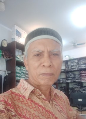 Ahmad из Curug 59 лет