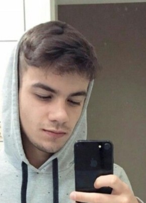 Bruno Dias, 19, República Portuguesa, Vila do Conde