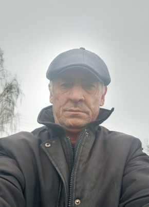 Aleksandr, 52, Russia, Iznoski