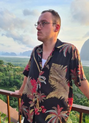 Даниил из Москвы 24 года