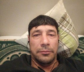 Anvar, 40, Sofia