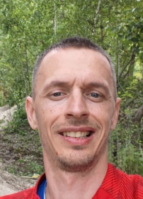 Сергей из Некрасовки 40 лет