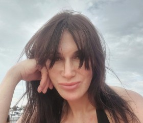 Elena, 50, Saint Petersburg