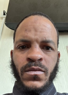 Booker из Philadelphia 39 лет