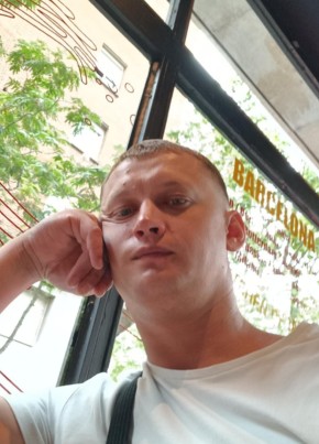 Alex из Paris 33 года