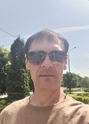 Евгений из Москвы 48 лет