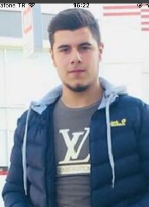 Furkan Arslan , 28, Türkiye Cumhuriyeti, Malatya