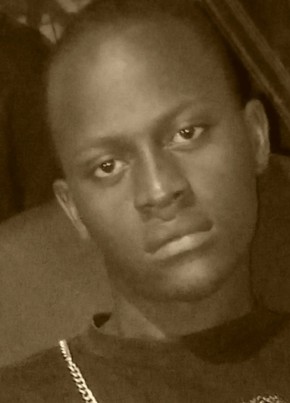 greek, 18, Kenya, Malindi