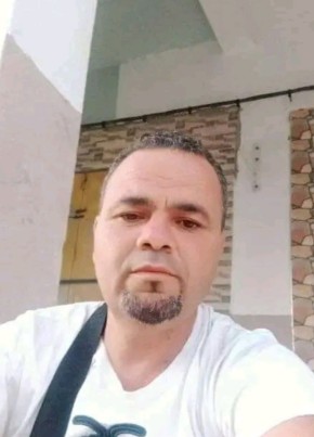 Mouloud, 47, People’s Democratic Republic of Algeria, ’Aïn el Turk