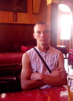 Александр, 36, Россия, Туринск