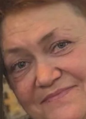 Елена Лысенко из Покровки 55 лет