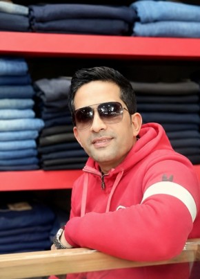 Hari kafle из Kathmandu 48 лет