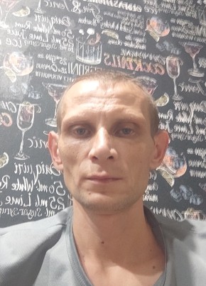 Дмитрий из Саратова 38 лет