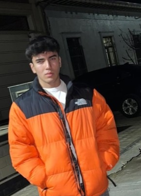 Фарид из Tirmiz 22 года