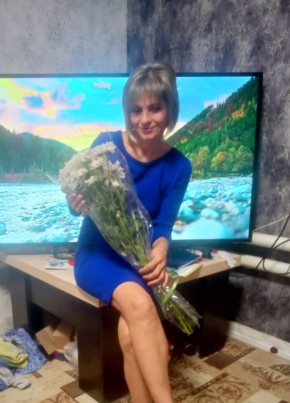 Елена из Ростова-на-Дону 50 лет