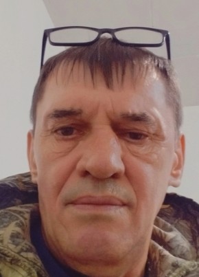 Олег из Петропавловск-Камчатския 61 год
