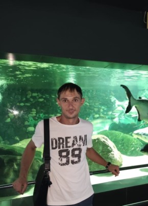 Artem, 39, Russia, Saratov
