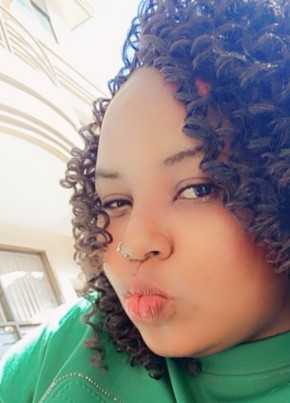 Latifah из Dar es Salaam 32 года