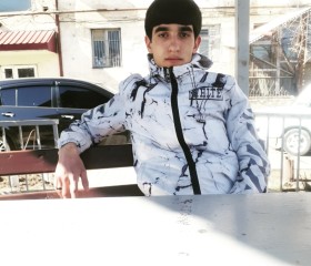 Arsen, 23, Abovyan