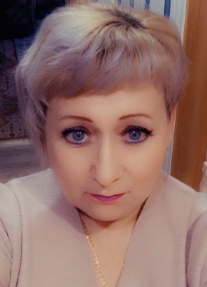 Марина, 53, Россия, Санкт-Петербург