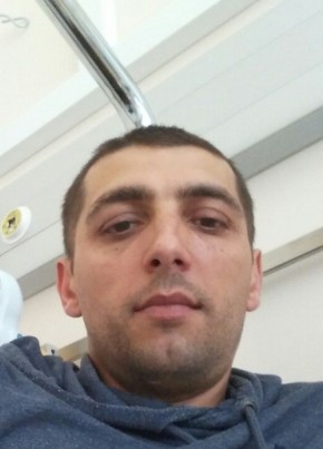 Игорь