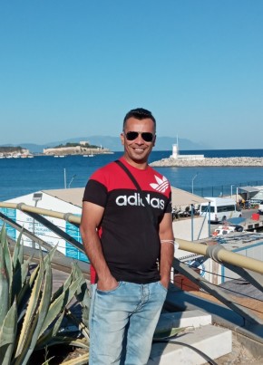 Erkan, 33, Türkiye Cumhuriyeti, Kuşadası