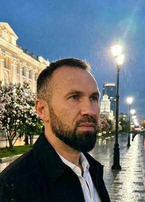 Максим из Подольска 39 лет
