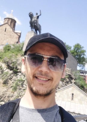 Roman, 28, საქართველო, ფოთი