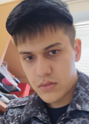 Давид из Элисты 22 года