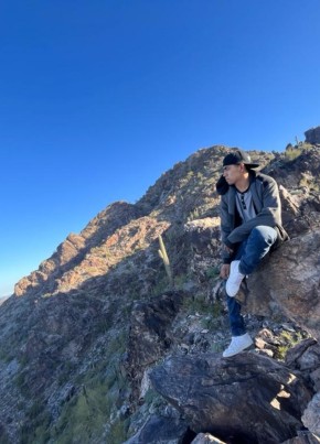 Pedro 26 лет