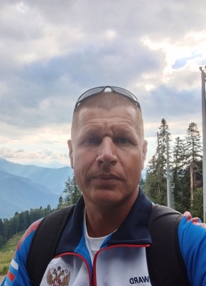 Евгений из Вардане 42 года