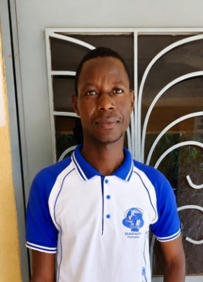 Daouda из Koudougou 27 лет