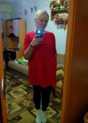 Алина, 32, Россия, Богданович