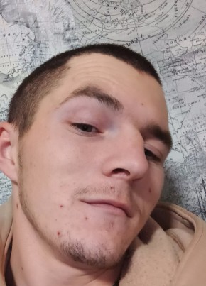 Maksim, 22, Russia, Gusev