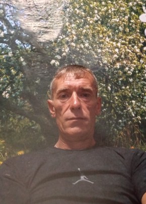 Иван из Алзамая 47 лет