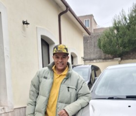 عبده, 39, Giulianova