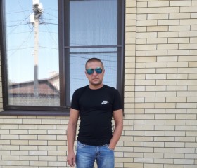 Алексей, 42 года, Свердловськ