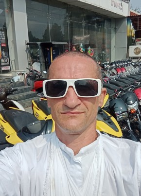 Влад из Nabadwip 44 года