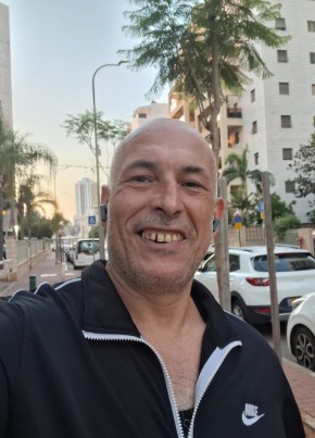Alexander из פתח תקוה 54 года