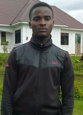 Holydrew, 22, Uganda, Fort Portal