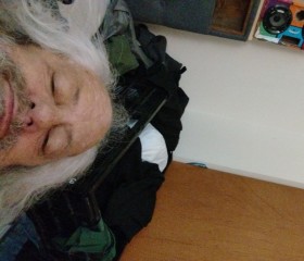 Darrellmackie, 65, Portland (State of Oregon)
