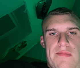 Mathis, 18, Boulogne-sur-Mer