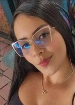 Iasmym Souza из Valença (Bahia) 22 года