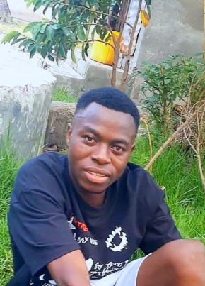 Fili из Dar es Salaam 24 года