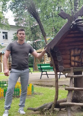 Артём, 39, Россия, Ярославль