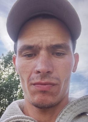 Саша из Узловаи 32 года