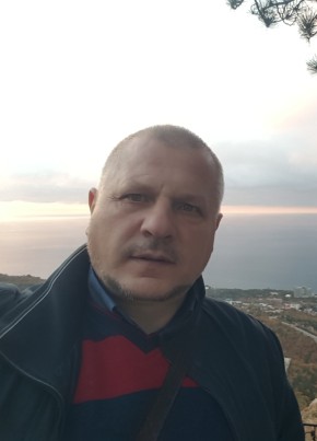 Слава из Севастополи 53 года